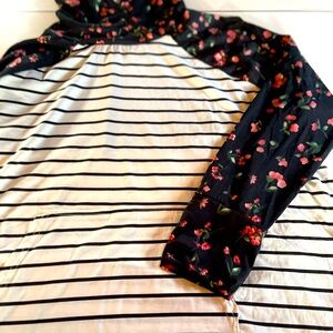 LulaRoe Amber hoodie 3x